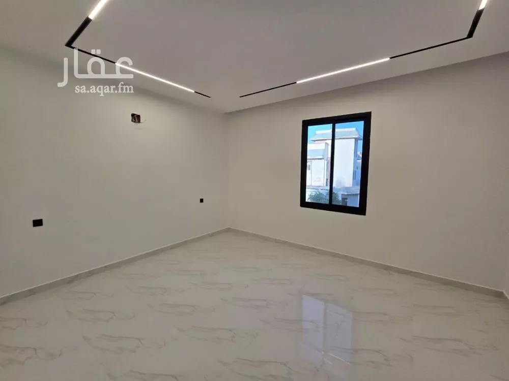 دور 4 غرف في السويدي 3