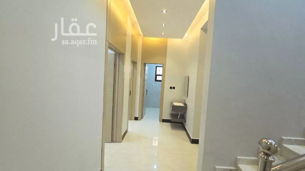 5 bedroom villa in Uhud, Riyadh 12