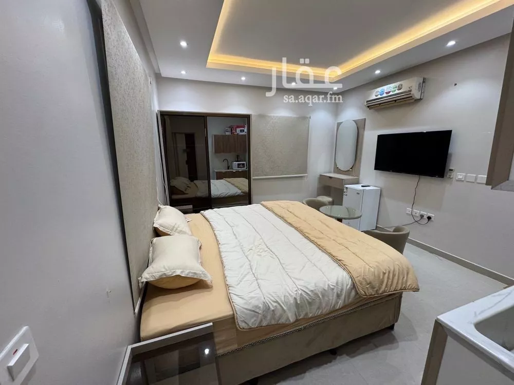 شقة 1 غرف في الملقا 3