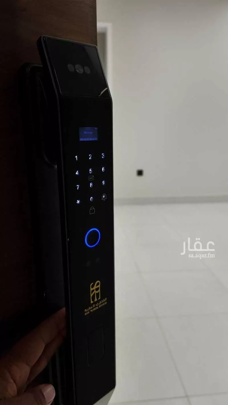 شقة 3 غرف في الروضة 4