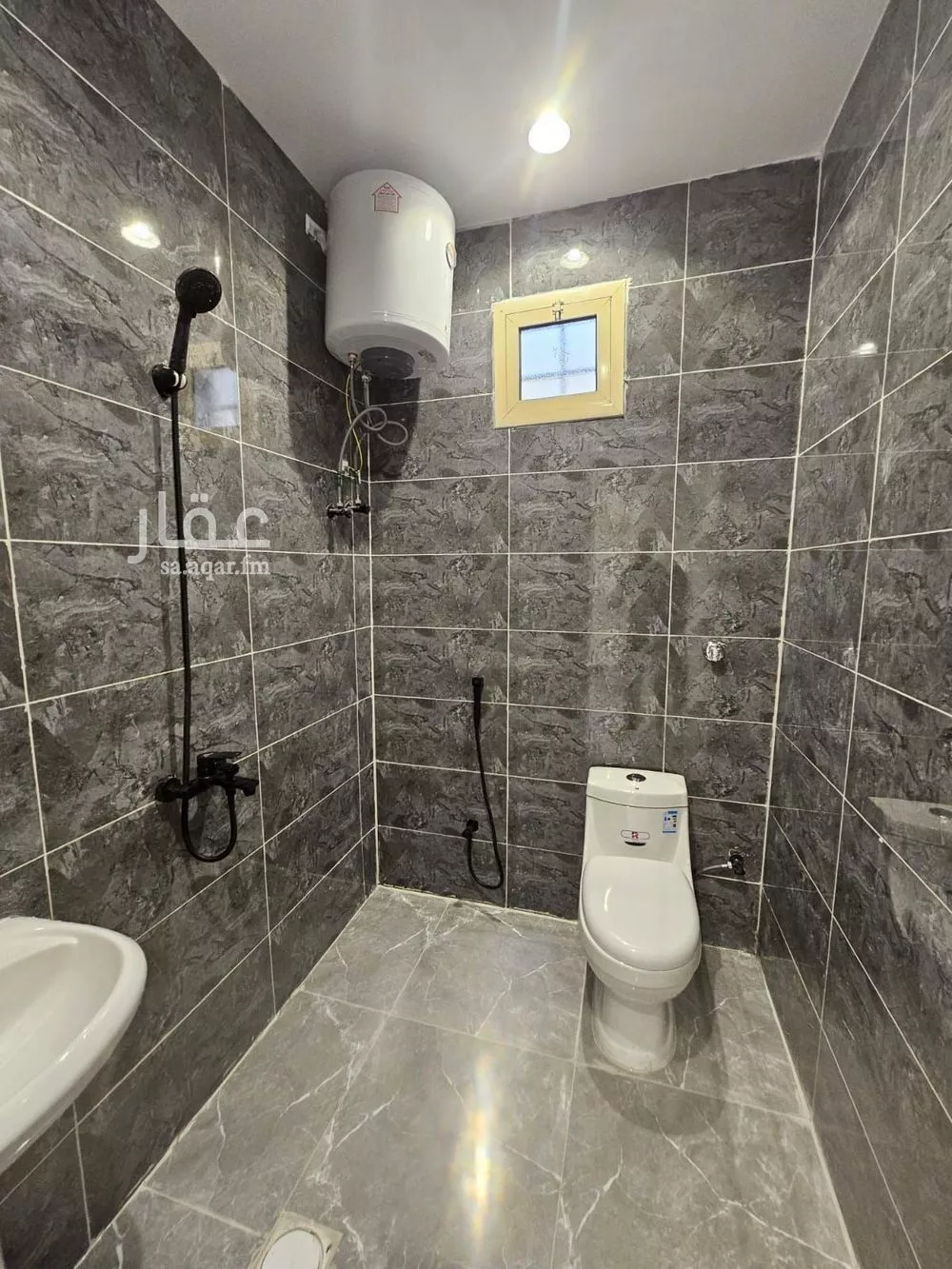 شقة 1 غرف في الحمراء 4