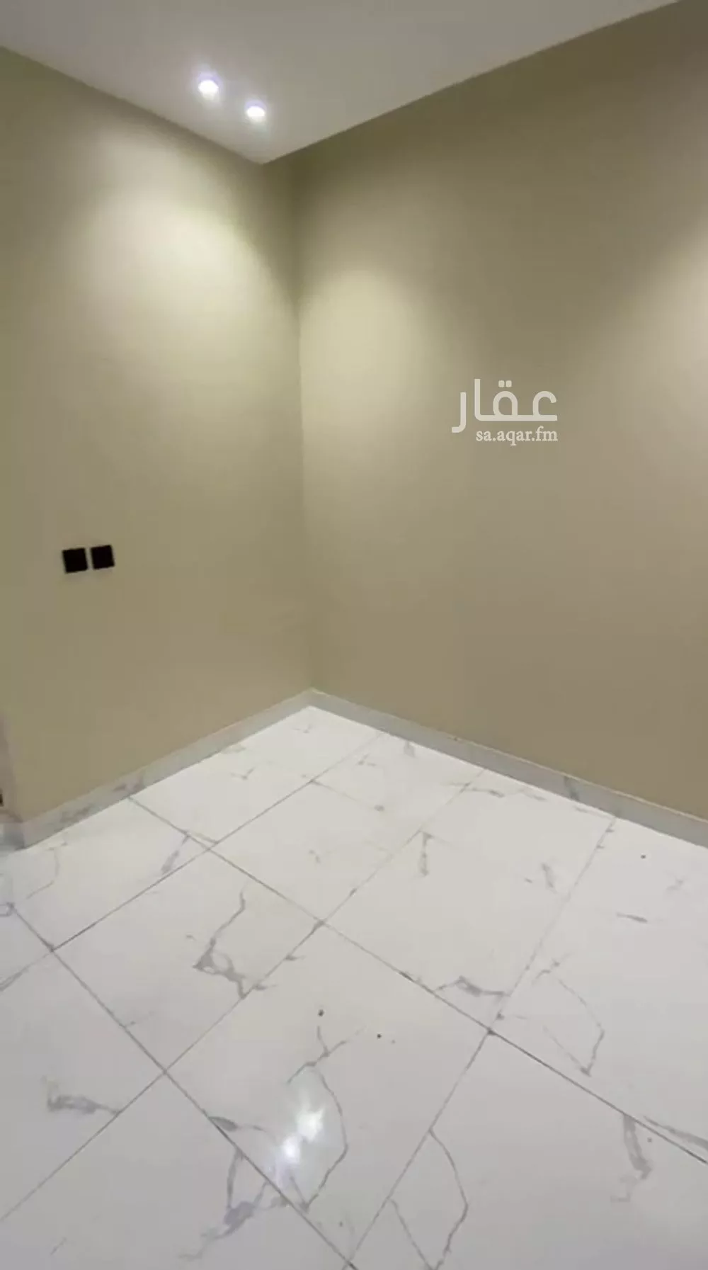 شقة 1 غرف في العقيق 5