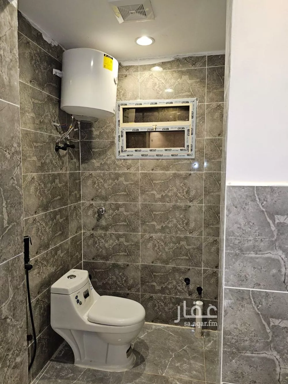 عمارة 1000 م² في النهضة 3