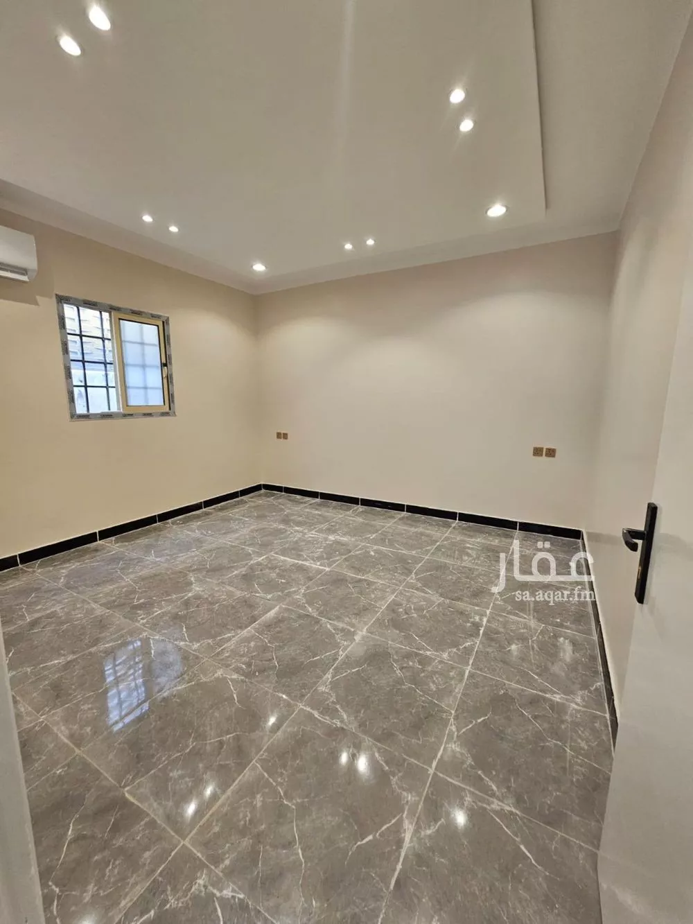 شقة 1 غرف في الحمراء 1