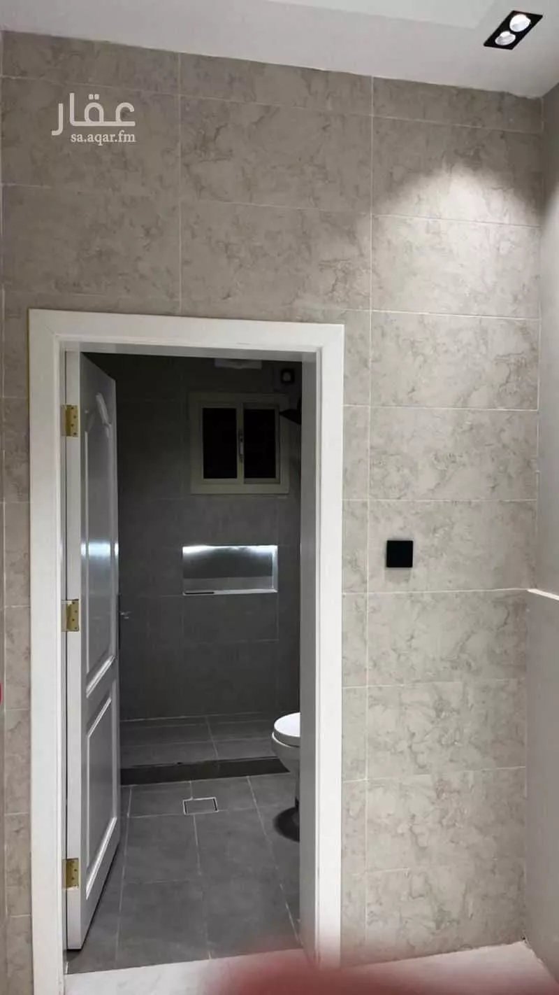 5 bedroom building in Al Hamdaniyah, Jeddah 2