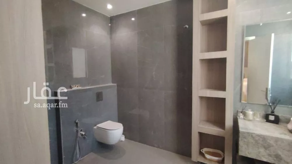 4 bedroom villa in Al Mahdiyyah, Riyadh 10