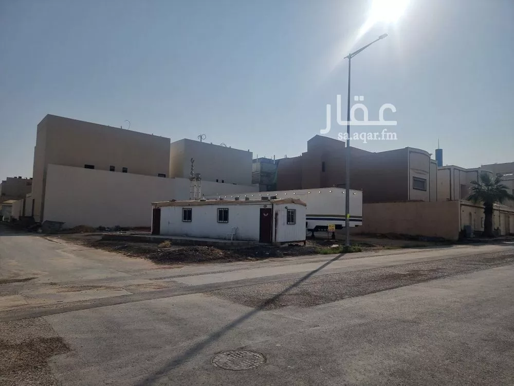 land in Dhahrat Laban, Riyadh 6