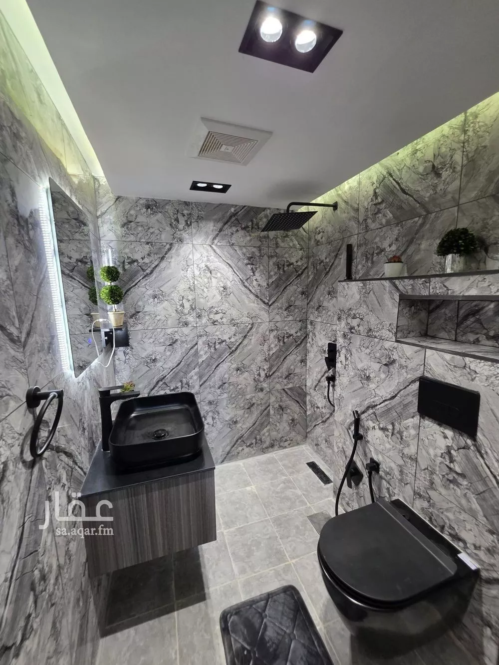 6 bedroom villa in Al Olaya, Riyadh 11