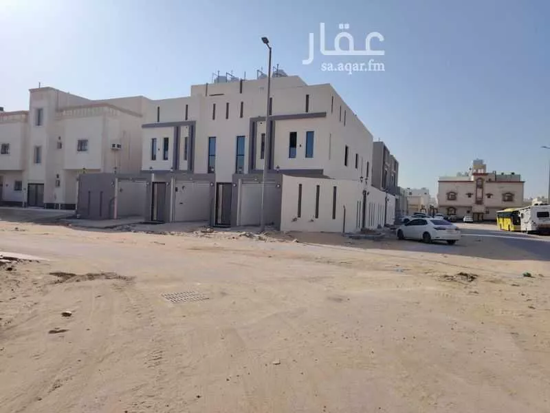 شقة 4 غرف في ضاحية الملك فهد 3