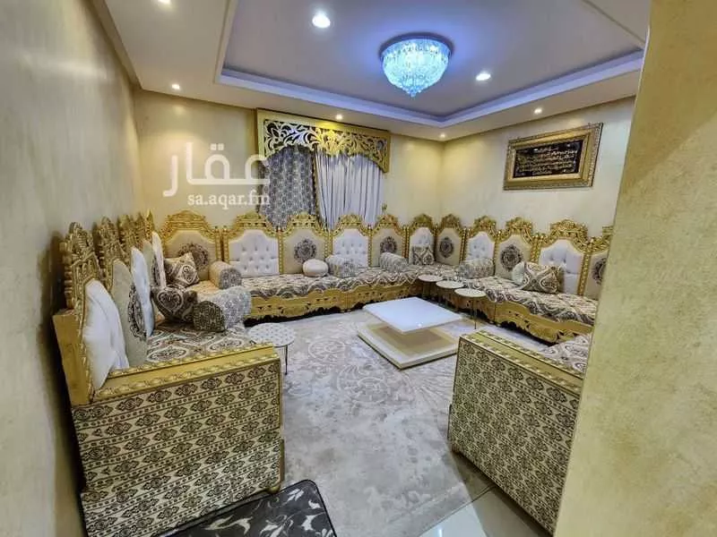5 bedroom apartment in Ishbiliyah 5