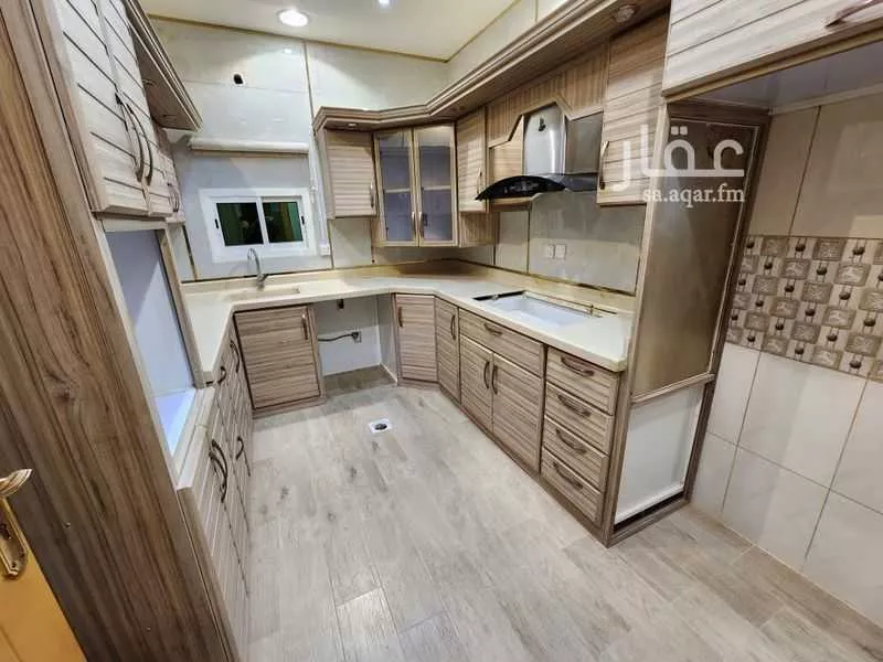 شقة 4 غرف في إشبيلية، الرياض 6