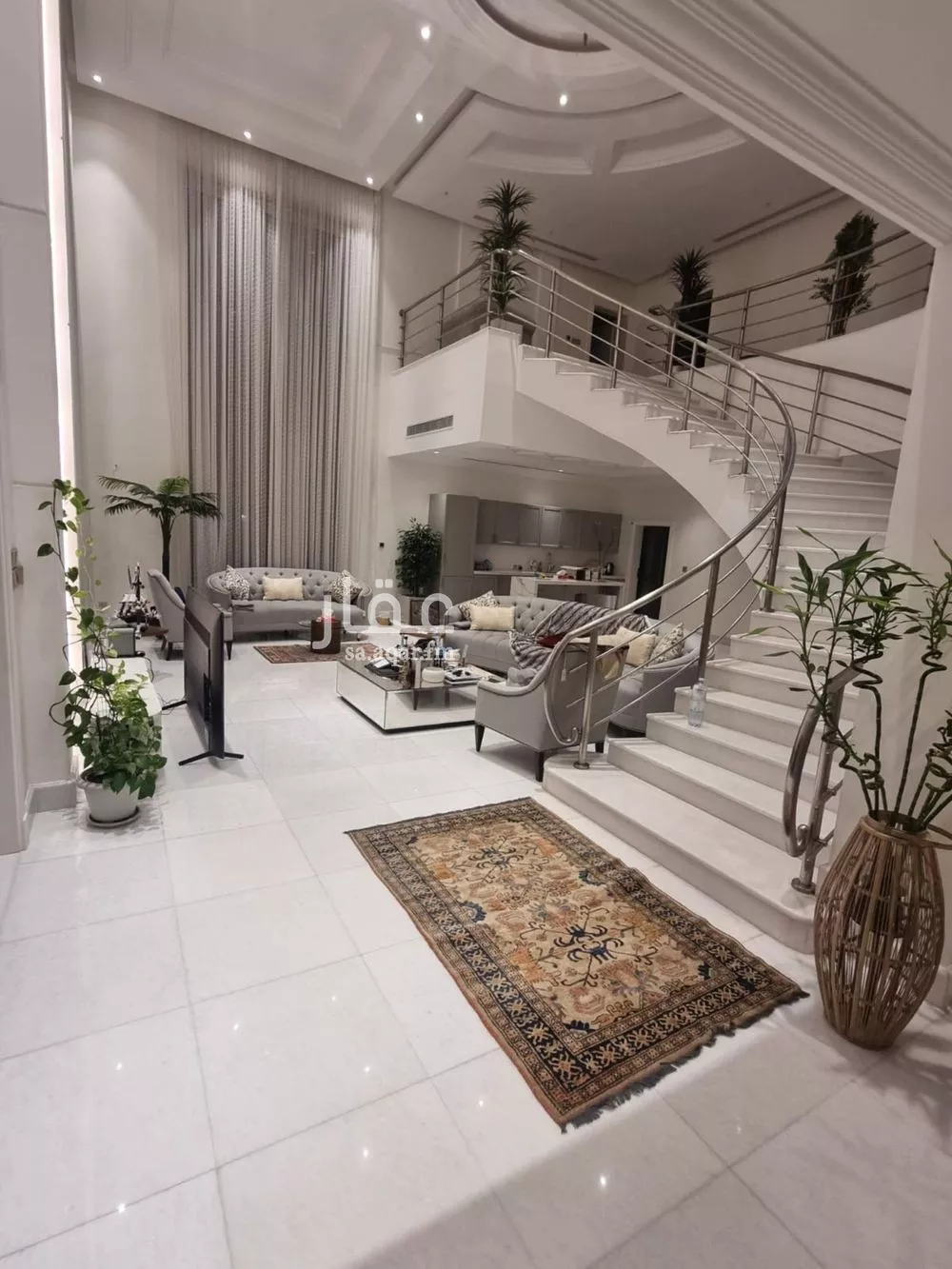 فيلا 8 غرف في البحيرة 1