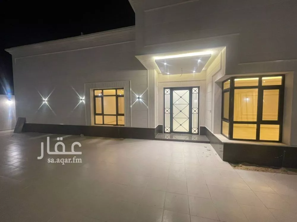 8 bedroom floor in Al Kawthar 4