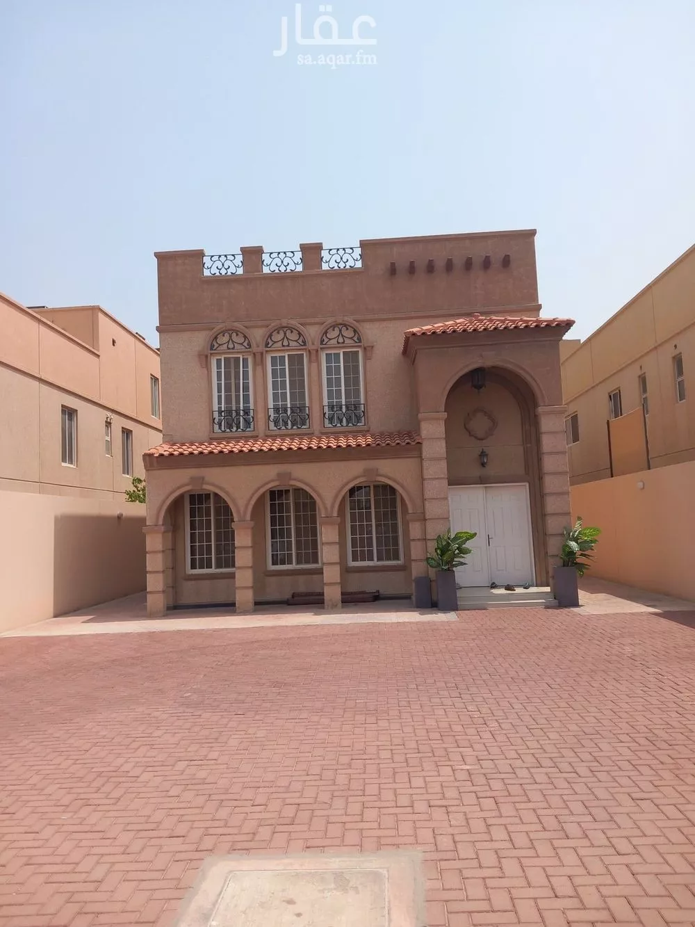 فيلا 5 غرف في الخزامى 1