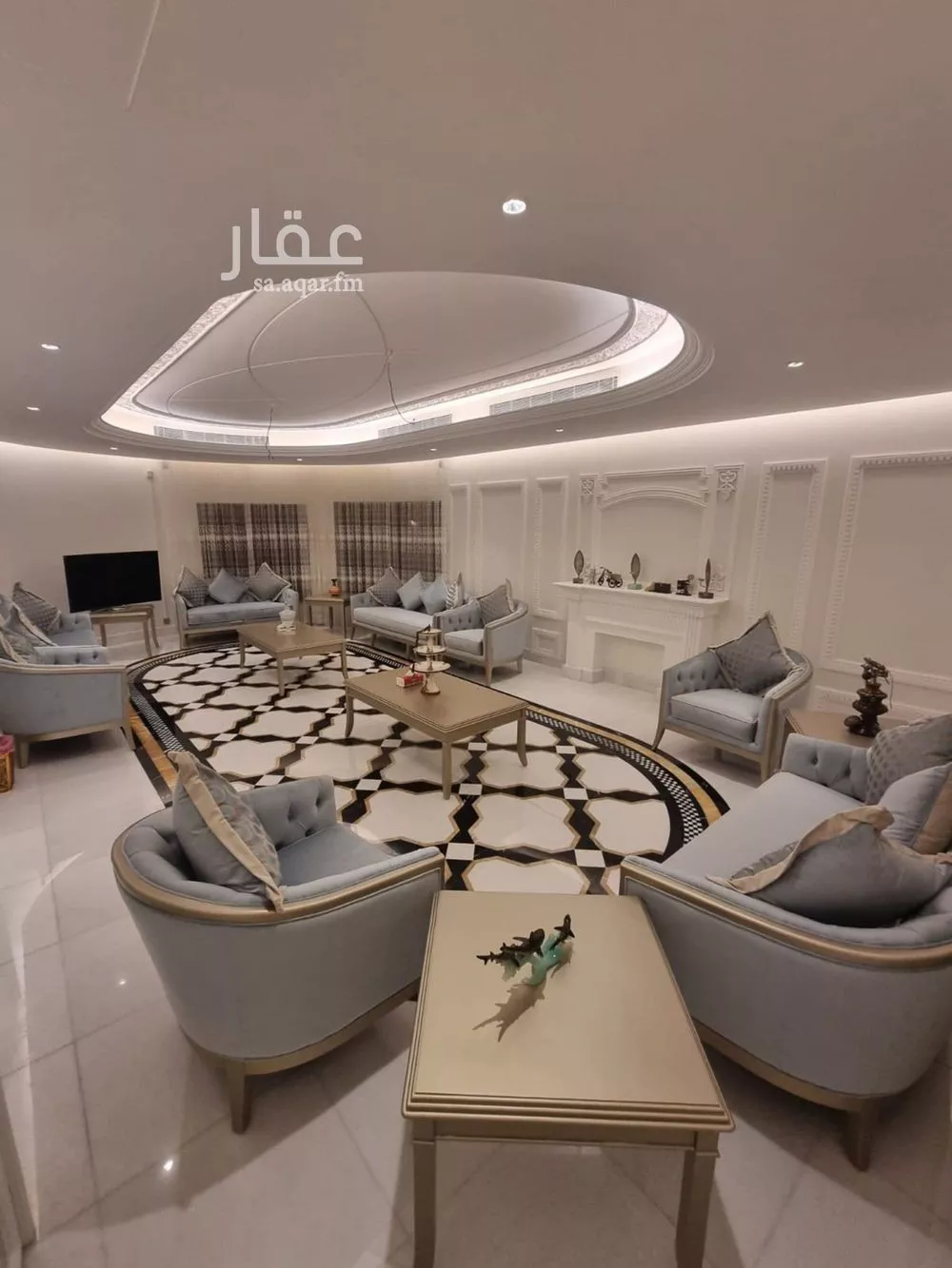 فيلا 8 غرف في البحيرة 2