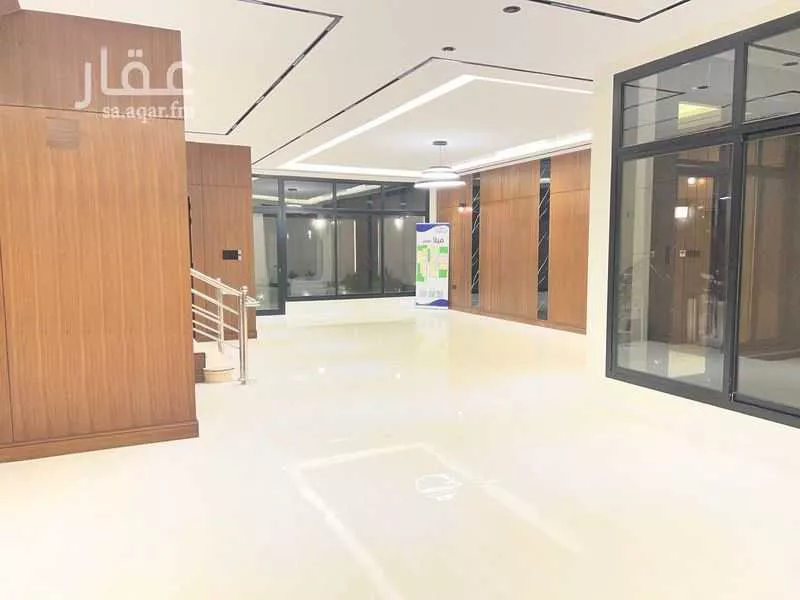 فيلا 5 غرف في النرجس 4