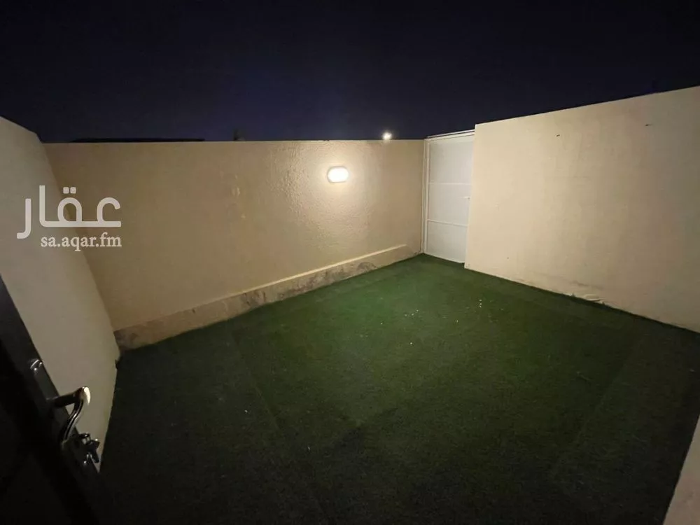 شقة 1 غرف في الغدير 2