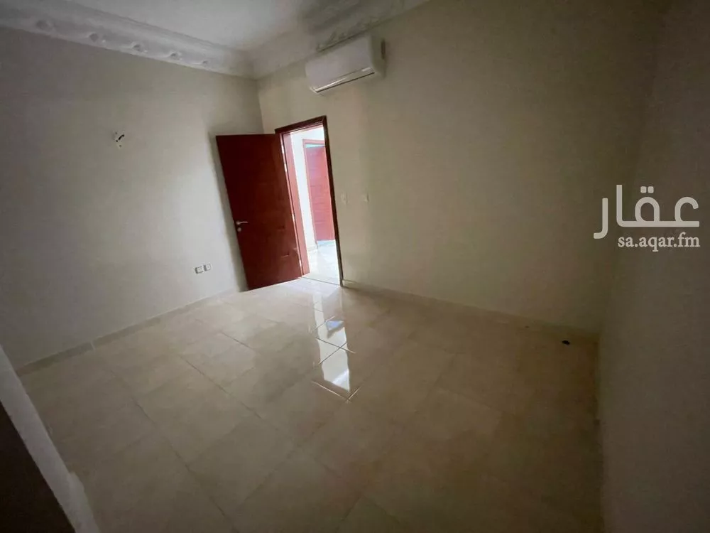 شقة 1 غرف في الغدير 3