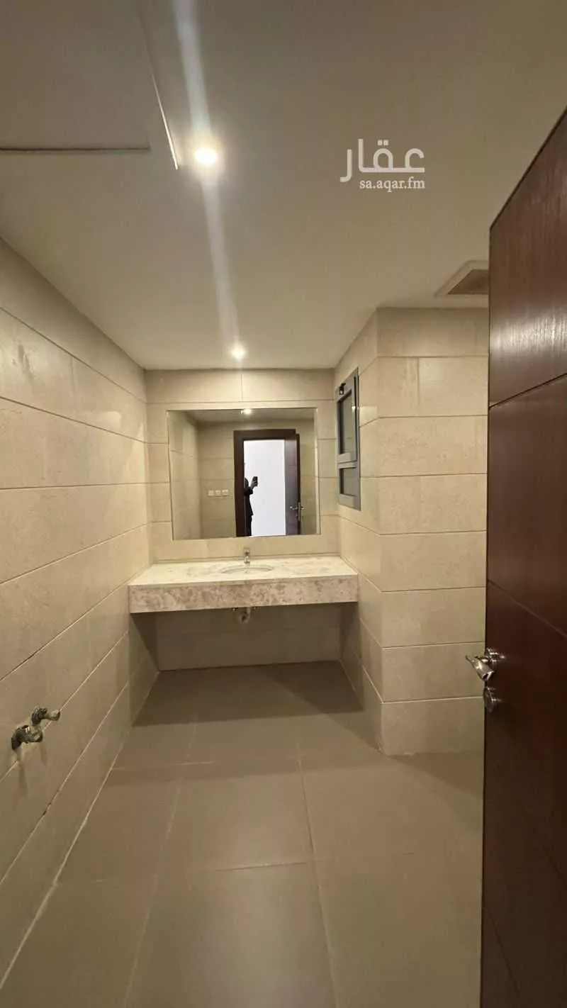 68 bedroom building in Al Salamah, Jeddah 10
