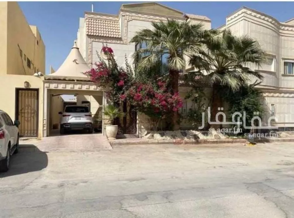 6 bedroom villa in Irqah 1