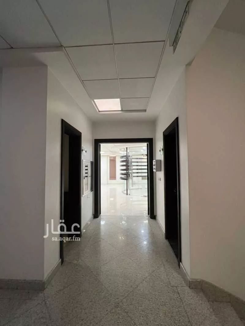 مكتب 1200 م² في الصحافة 3