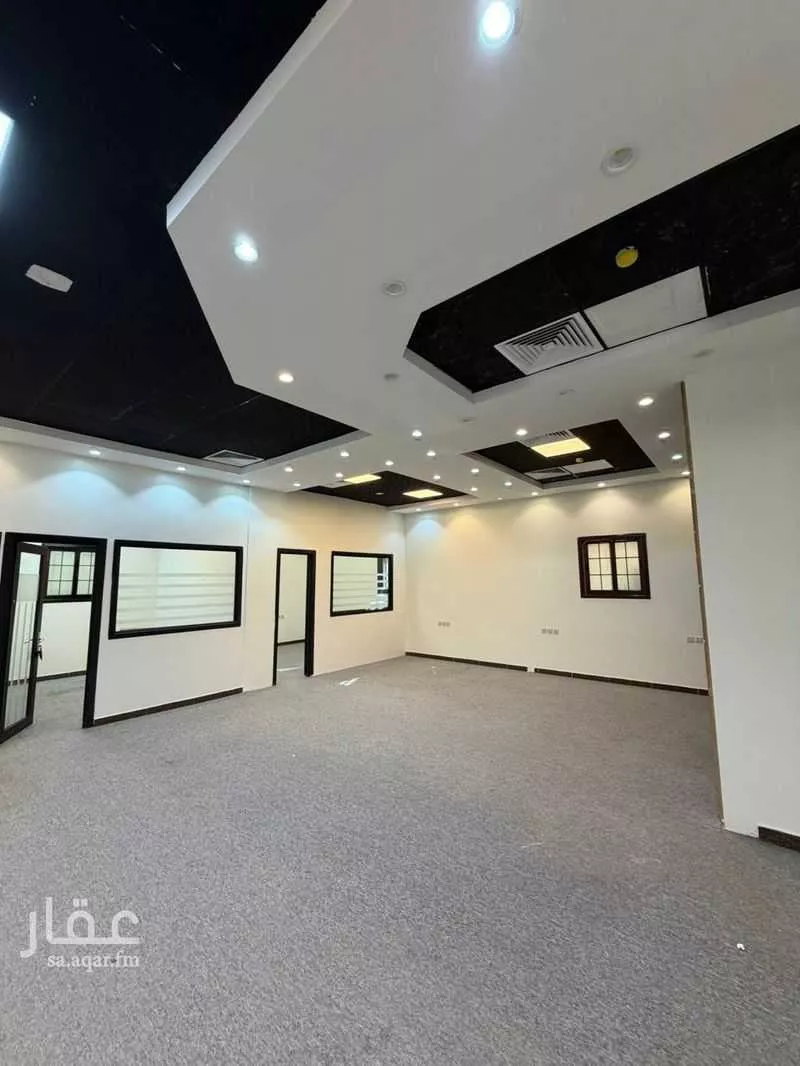 296 sqm office in King Fahd 3