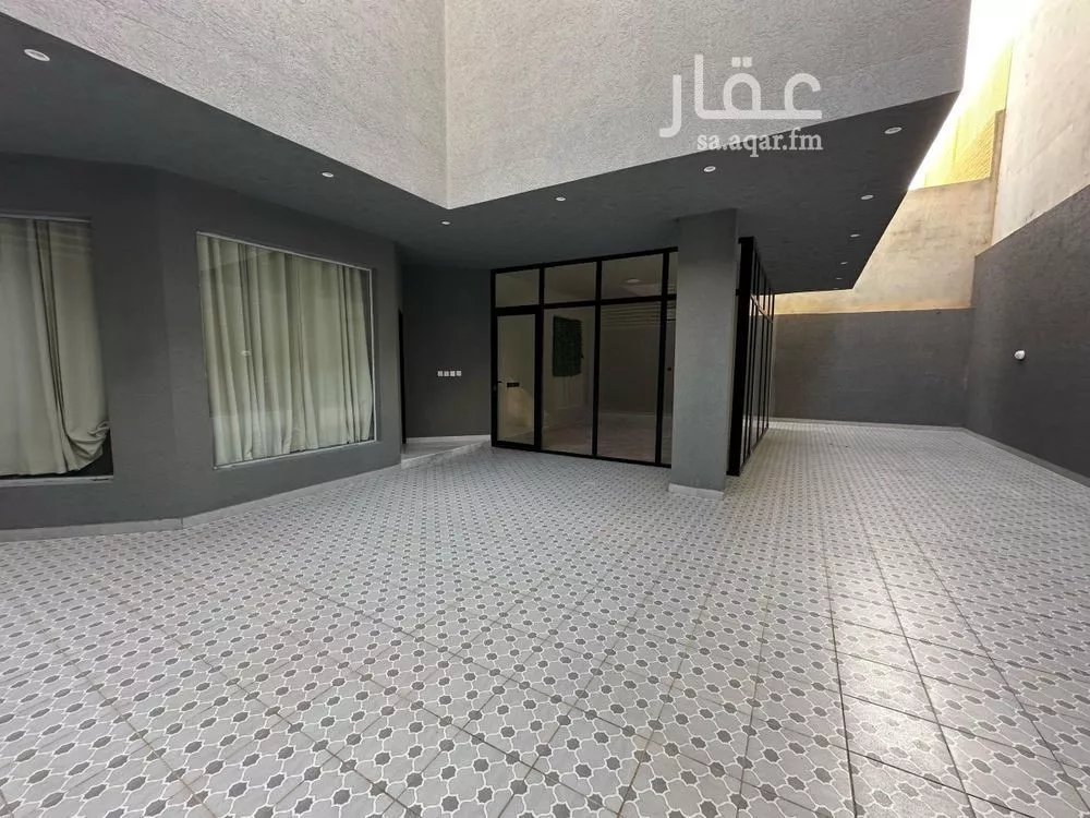 فيلا 5 غرف في النرجس 3