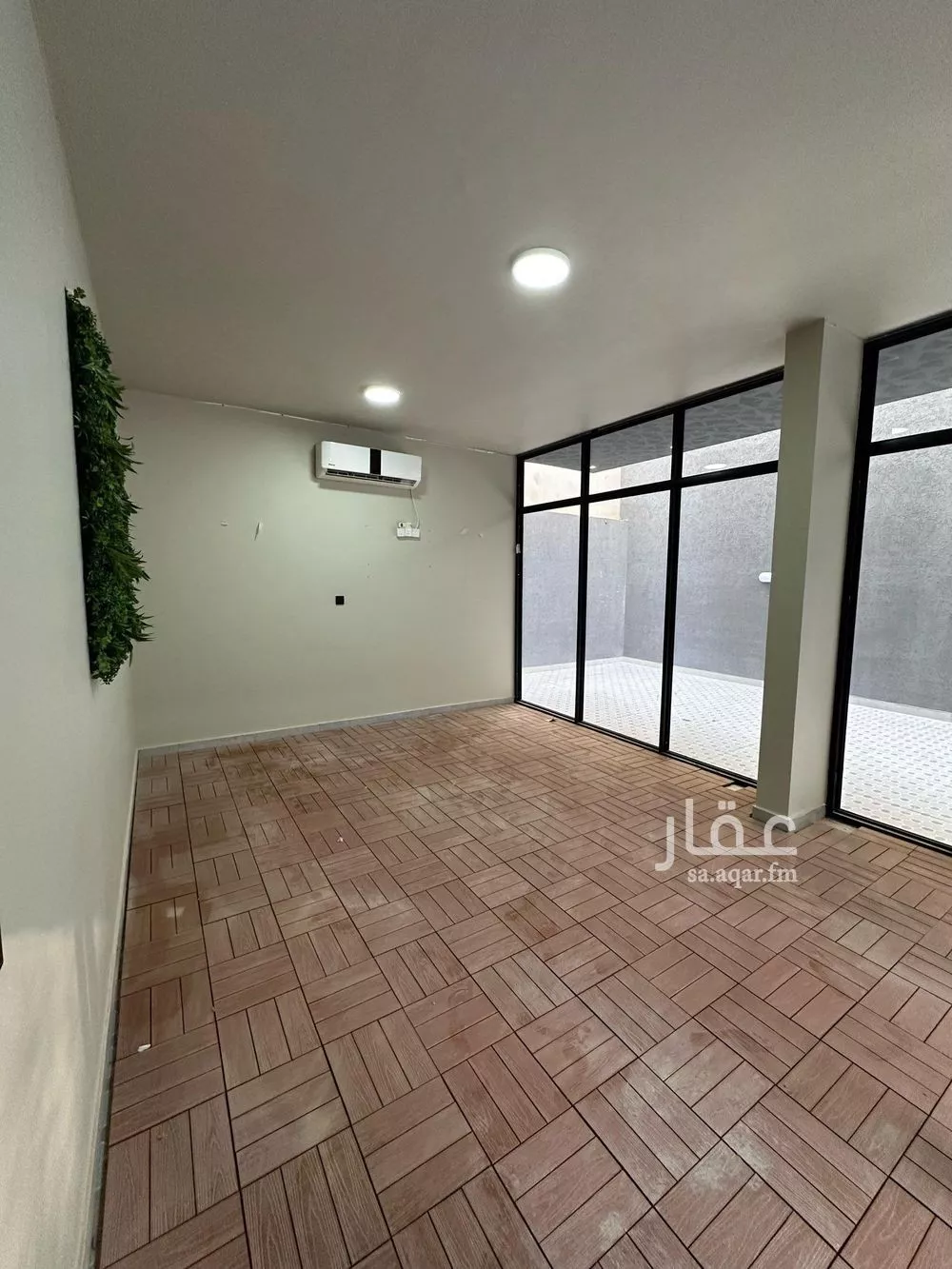 فيلا 5 غرف في النرجس 2