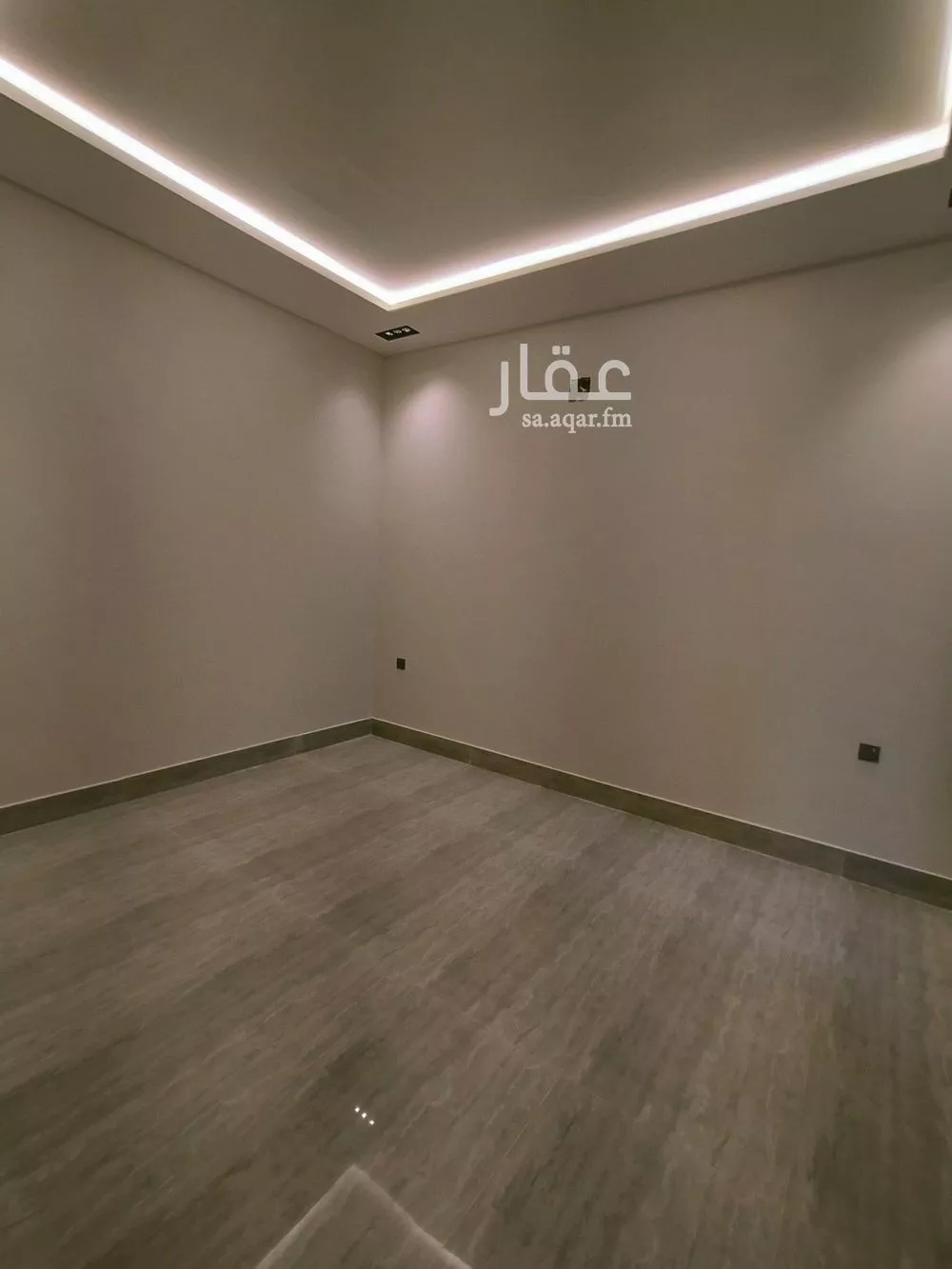 شقة 3 غرف في الرمال 3