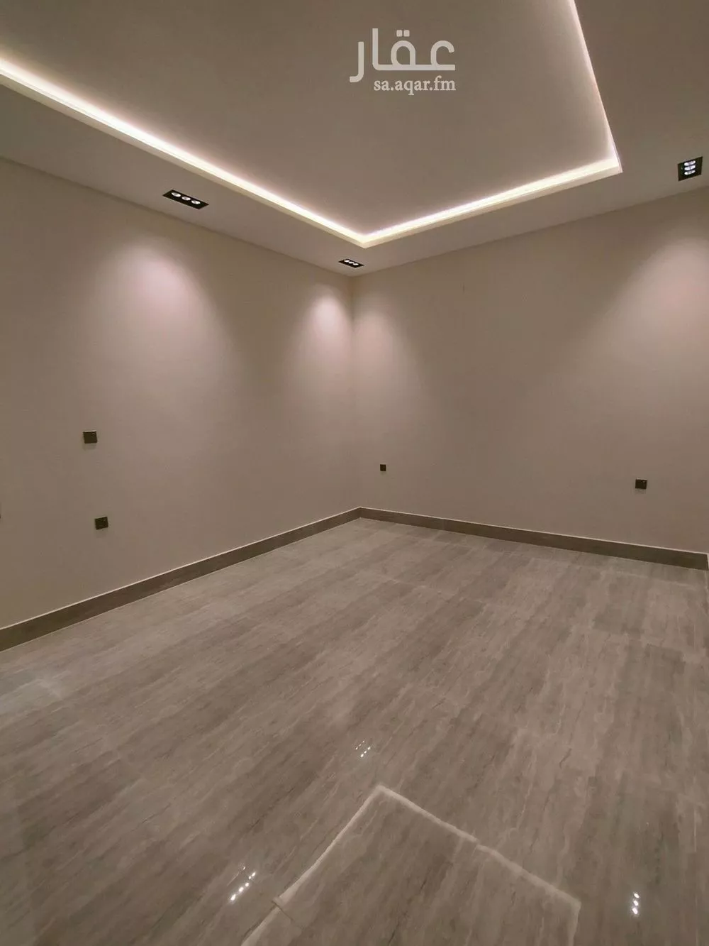 3 bedroom floor in Al Rimal 3