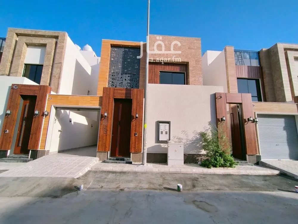 3 bedroom floor in Al Rimal 1