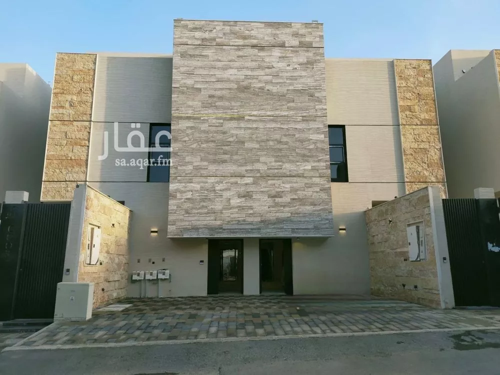 3 bedroom floor in Qurtubah 1