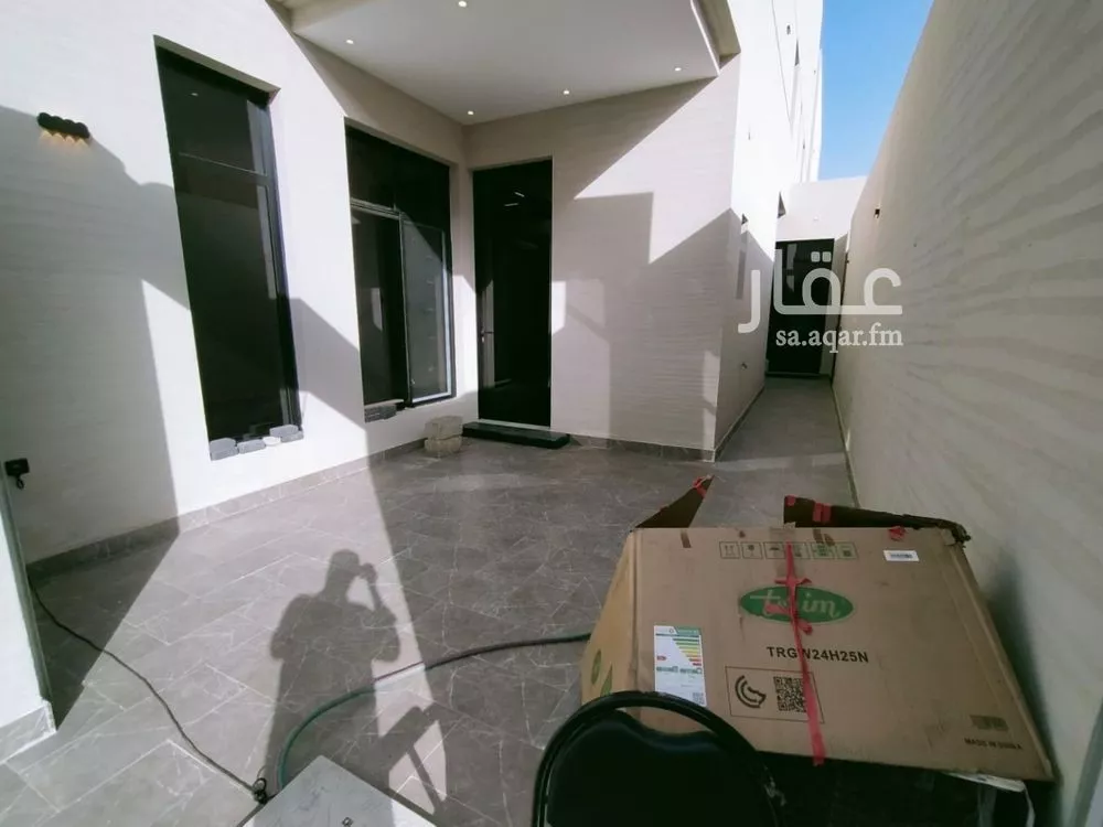 فيلا 5 غرف في اليرموك 2