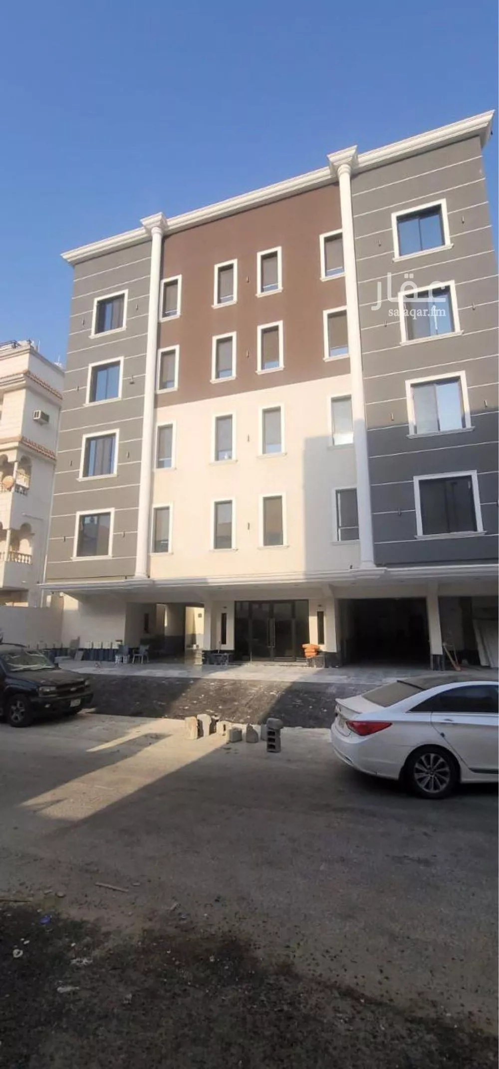 عمارة 178 م² في الصفا 4