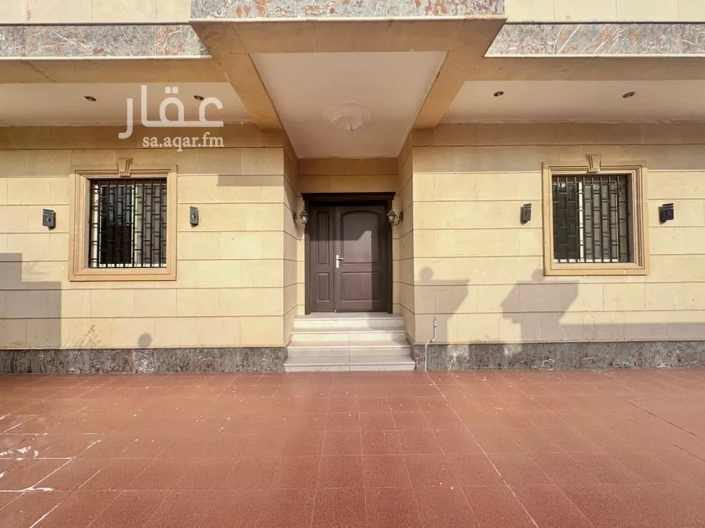 فيلا 10 غرف في الفلاح 2