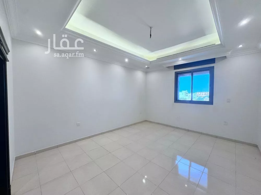 فيلا 5 غرف في الروضة 5