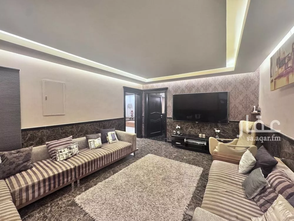 شقة 6 غرف في السلامة 5