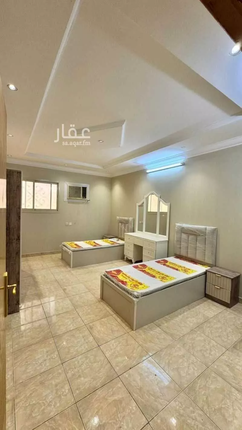 شقة 5 غرف في بدر 3