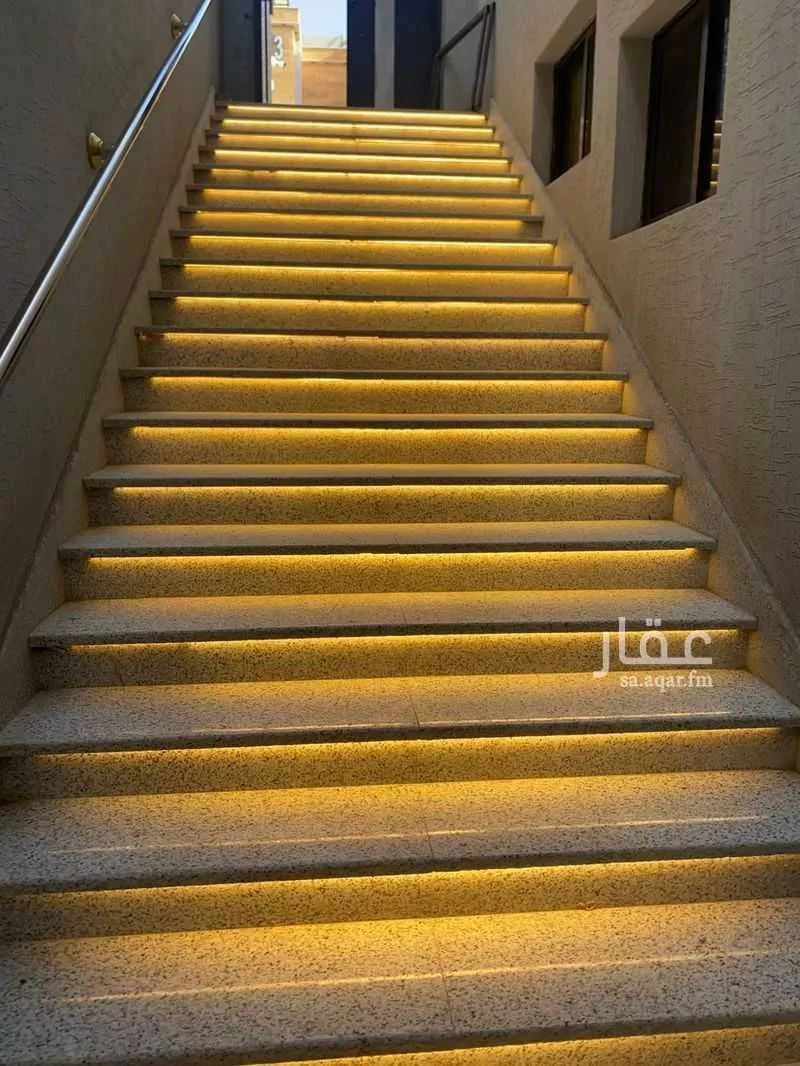 4 bedroom apartment in Shawran, Madinah 10