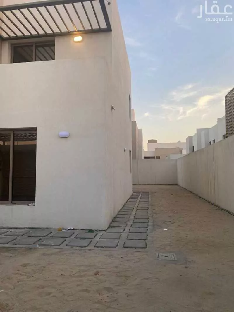 فيلا 4 غرف في الشرق، الدمام 7