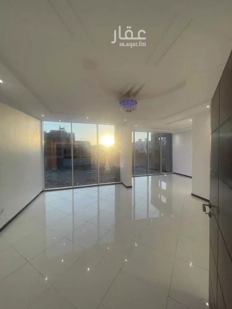 6 bedroom villa in Az Zomorod, Jeddah 8