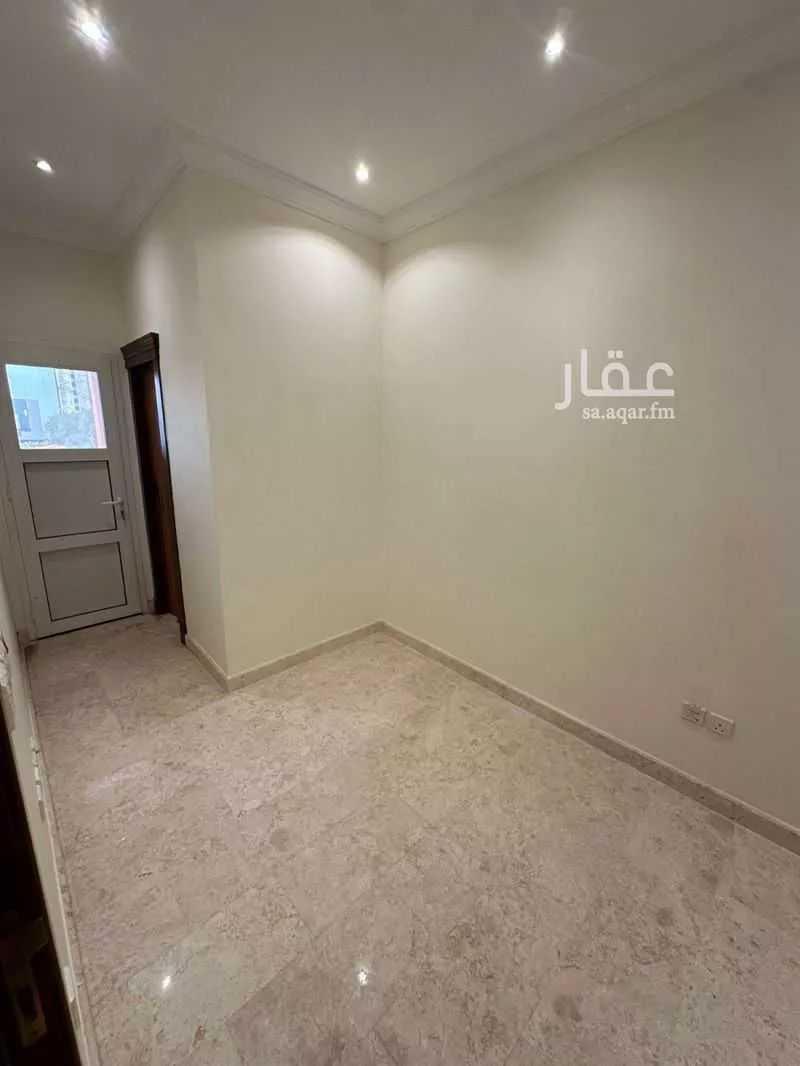 4 bedroom villa in Obhur Al Janoubiah, Jeddah 19