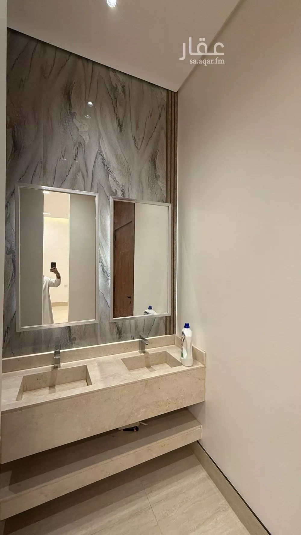 فيلا 6 غرف في المهدية 5