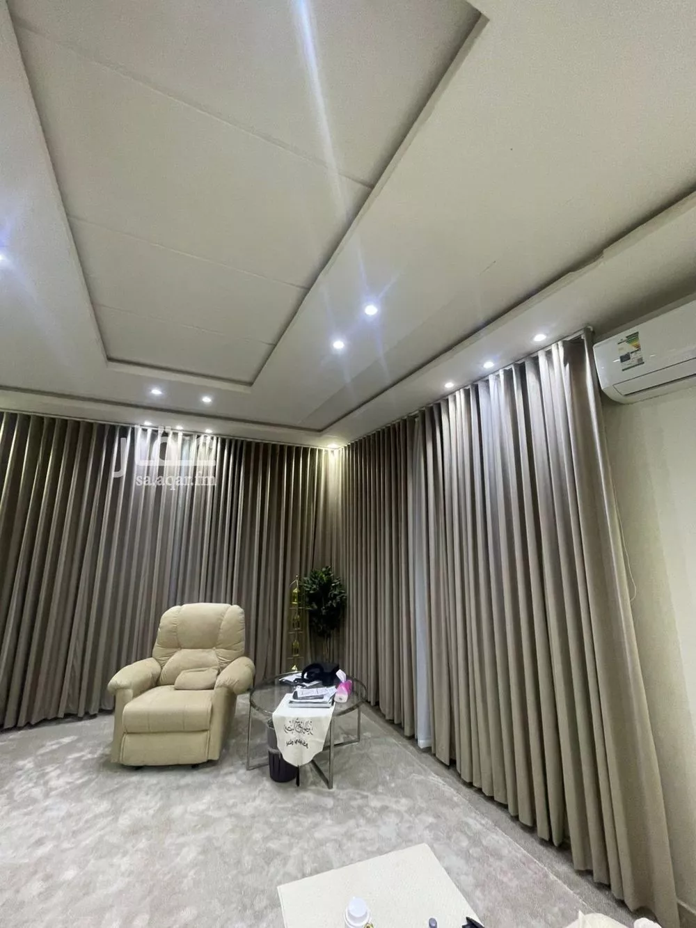 10 bedroom apartment in Al Rimal 5