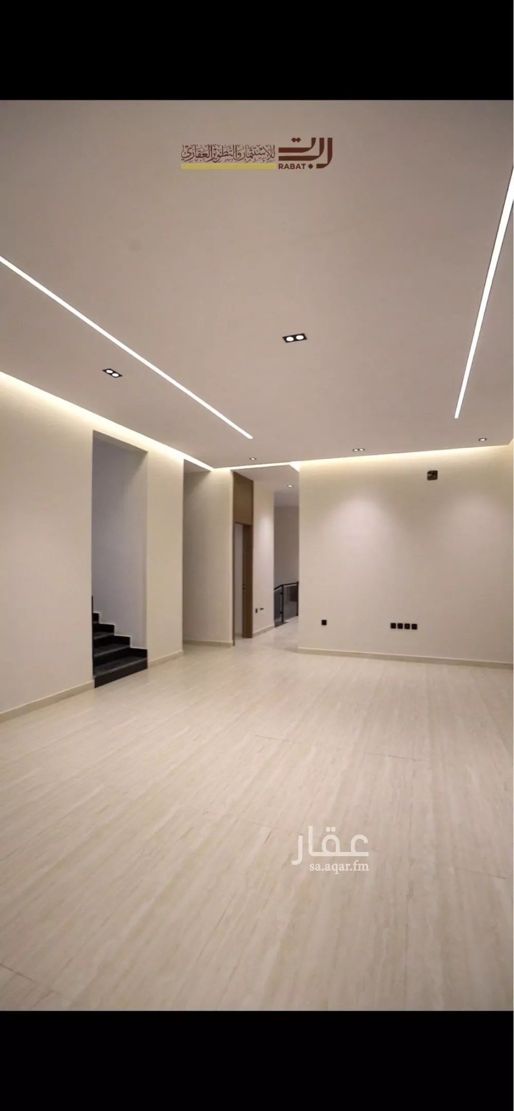 فيلا 6 غرف في الشرق 3