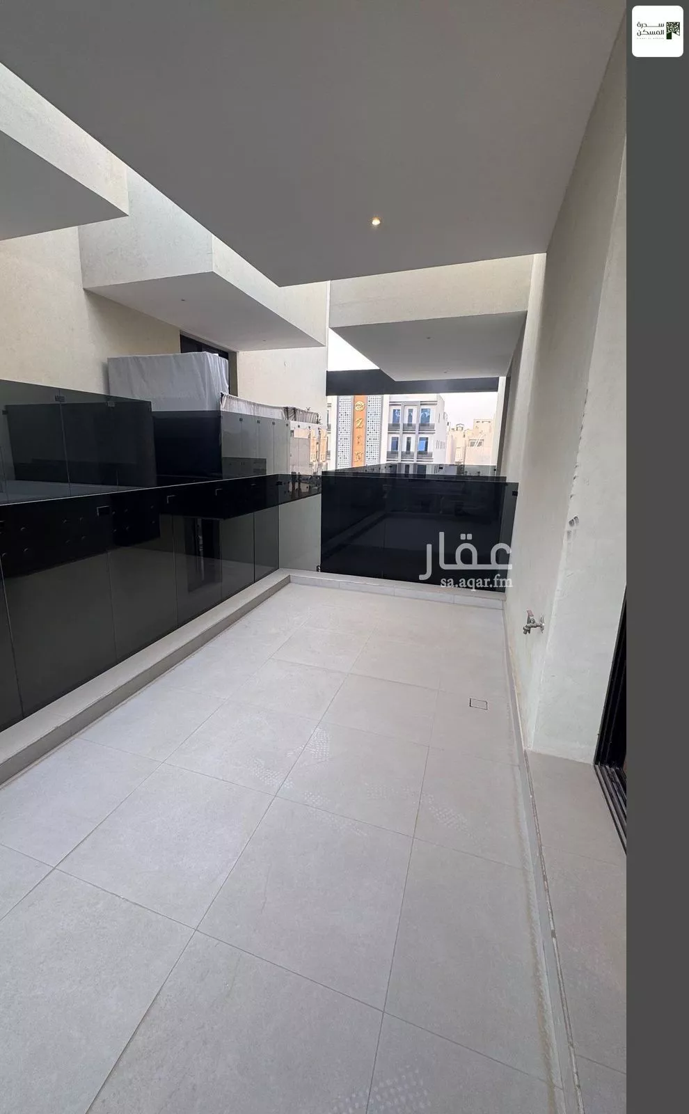 4 bedroom apartment in Al Narjis 5