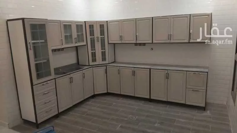 شقة 3 غرف في طويق 2