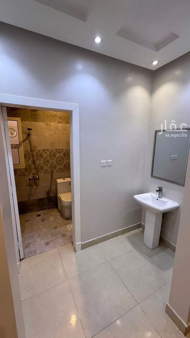 3 bedroom apartment in Dhahrat Laban, Riyadh 5