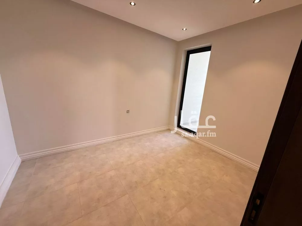 3 bedroom apartment in Al Yarmouk 2
