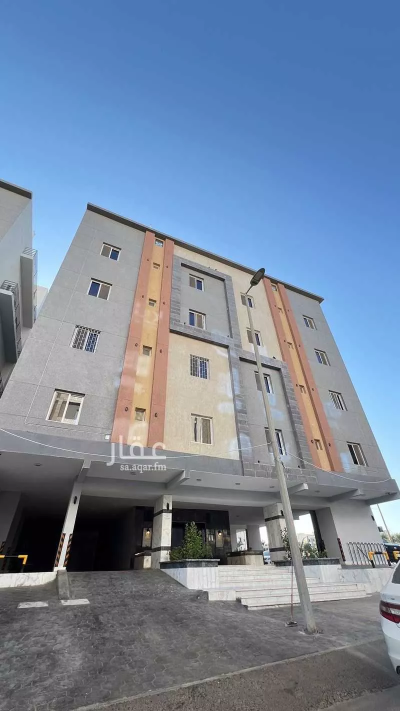 شقة 5 غرف في طيبة 3